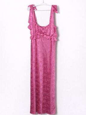 Trixxi Pink Bow Strap Maxi Dress Medium NWT Francesca’s $60